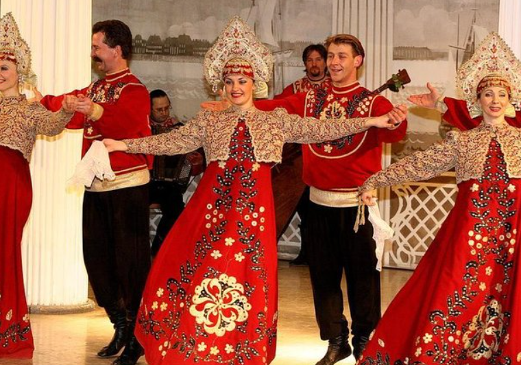 尼古拉宮民俗表演