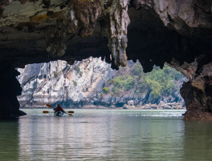 印度支那號獨木舟探秘
