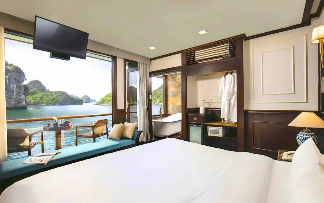 AMANDA LUXURY LAN HẠ CRUISE