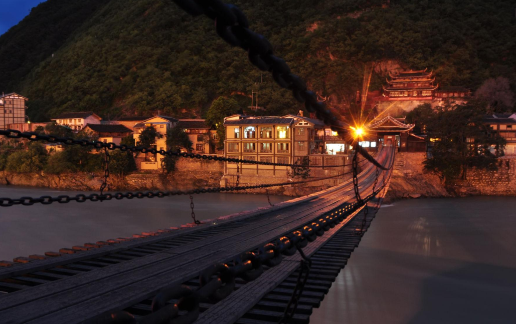 瀘定橋風光